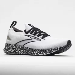 Brooks Levitate Stealthfit 6 Women's White/Black/Alloy 10 Brooks Levitate Stealthfit 6 Women's White/Black/Alloy -Next stop, Sports. 049864 5