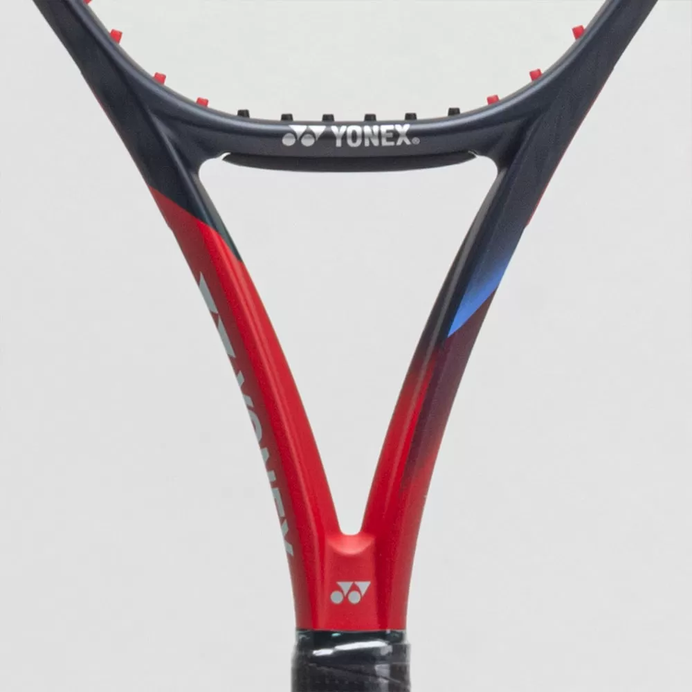 Yonex VCORE 100 300g Scarlet 2 Yonex VCORE 100 300g Scarlet - Image 2