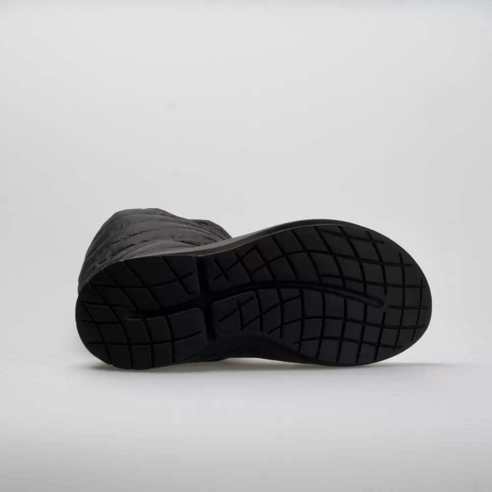 OOFOS Oomg Boot Women's Black/Black 4 OOFOS Oomg Boot Women's Black/Black - Image 4